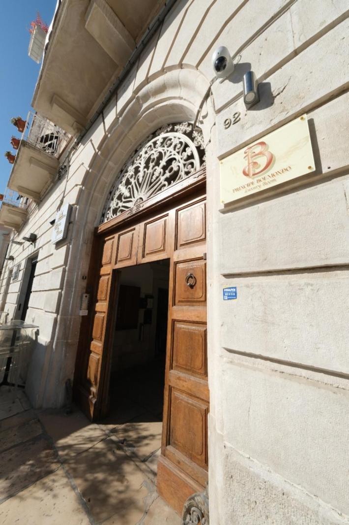 Principe Boemondo Luxury Room Canosa di Puglia Exterior foto